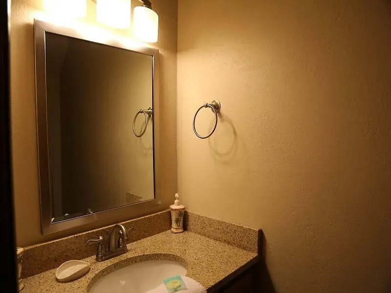 Ocean Reef 702 Townhouse