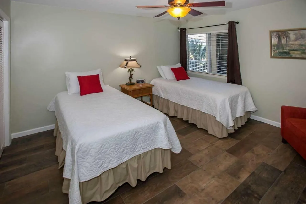 Edgewater West 31 Holiday home *