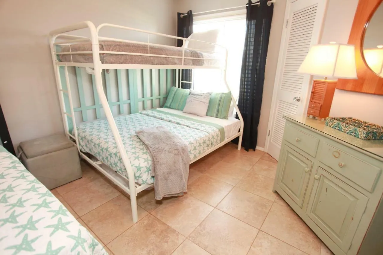 Plantation 1339 Apartment