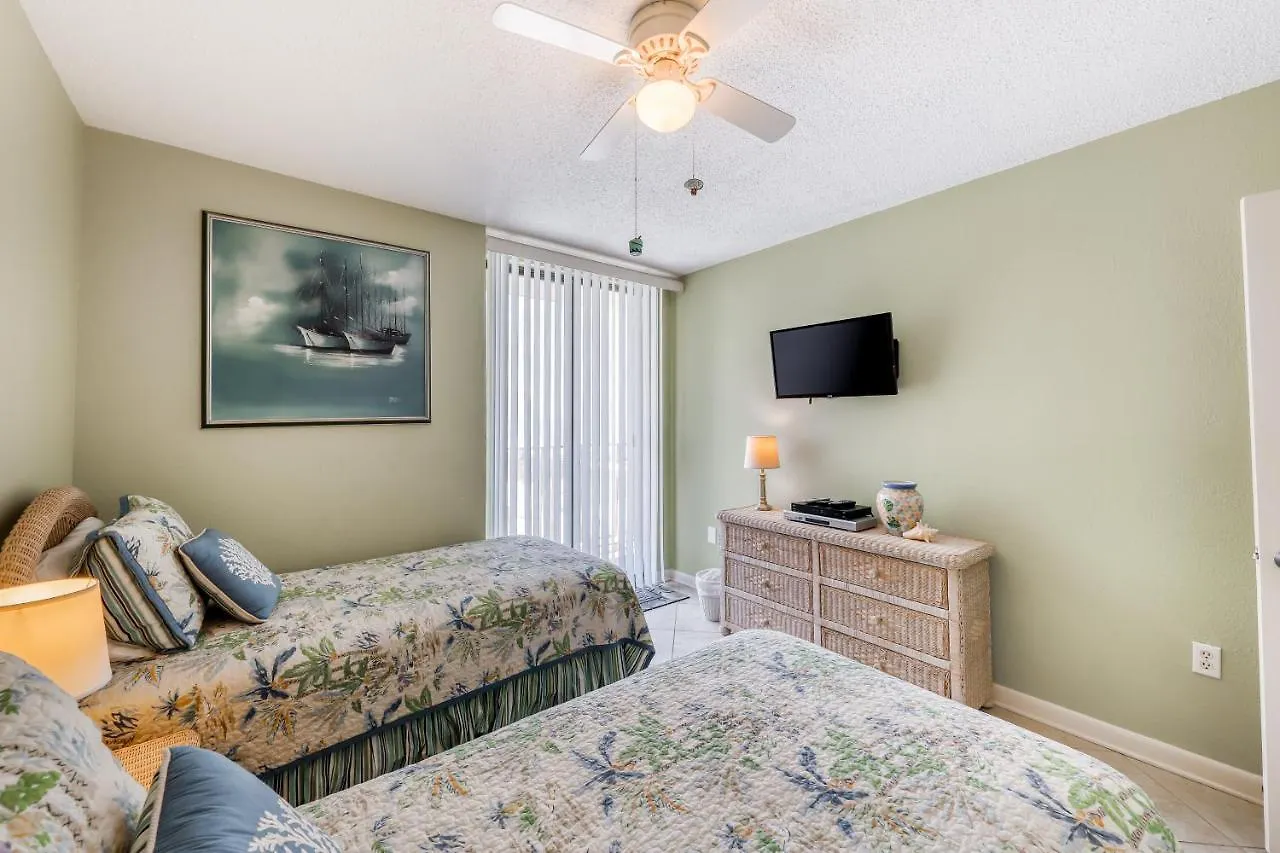 Gulf Village #317