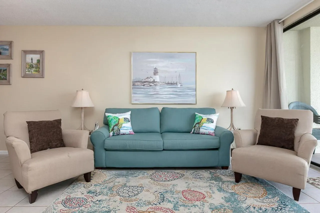 Apartment Gulf Village #215