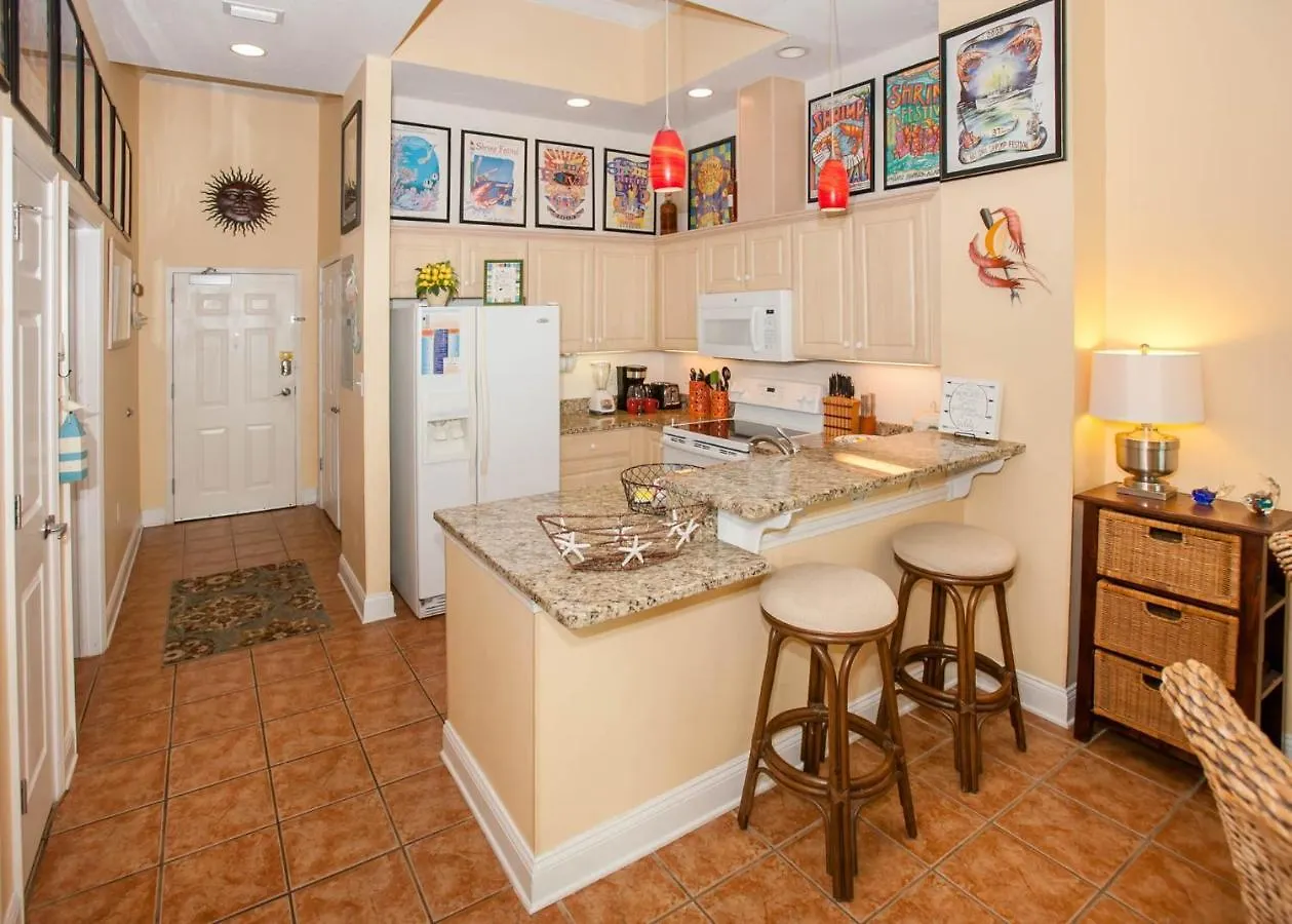 Crystal Shores 204 *