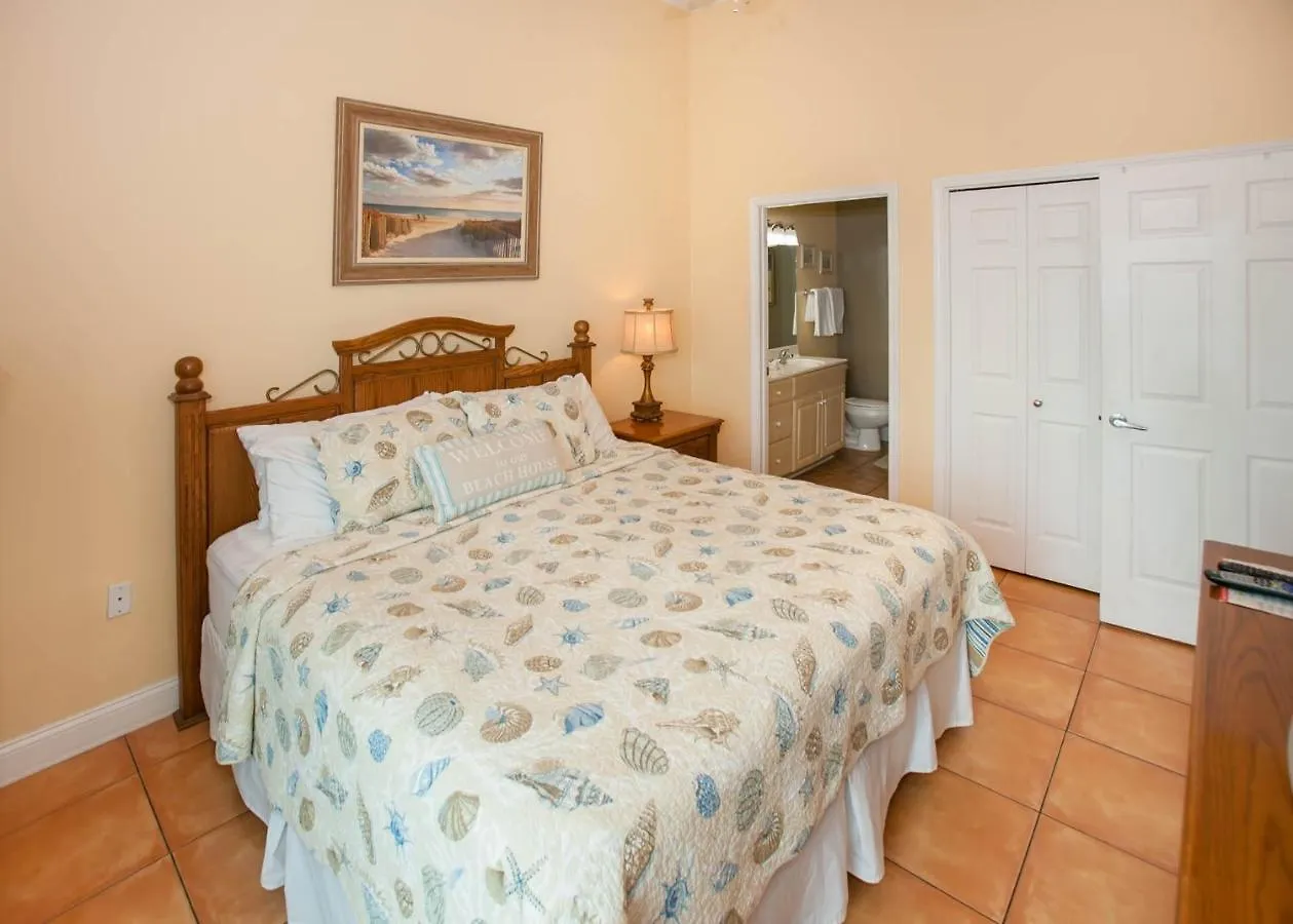 Crystal Shores 204 Apartment