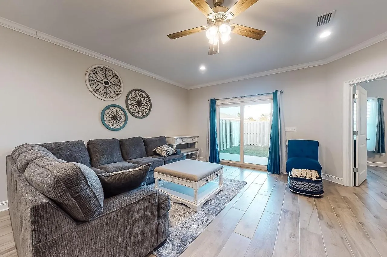 Cotton Creek #1102 Apartament