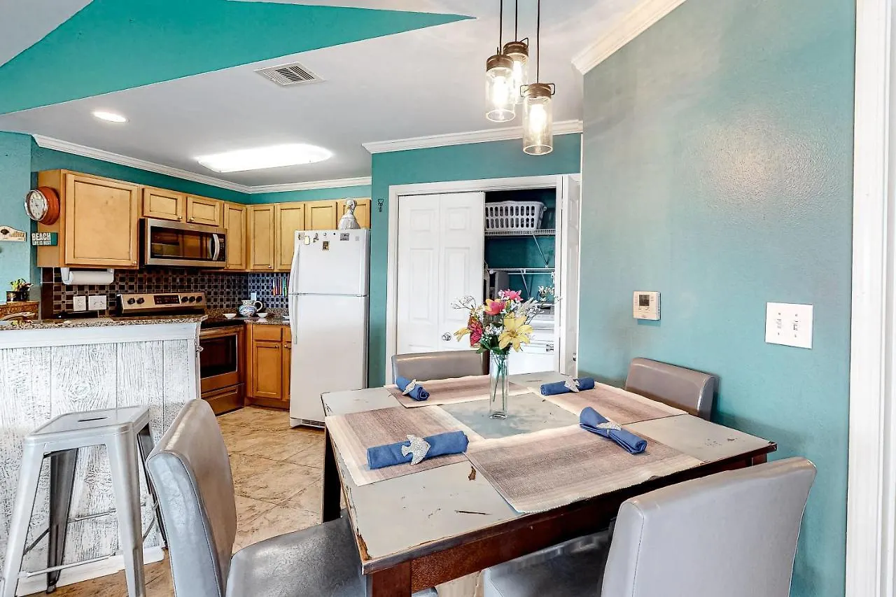 Holiday home Colony Club