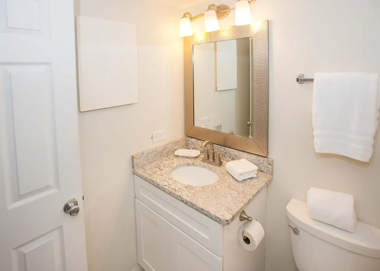 Surfside Shores 1202 *