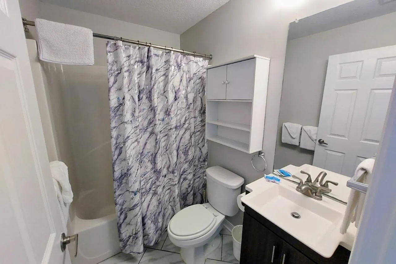 Royal Palms 1306