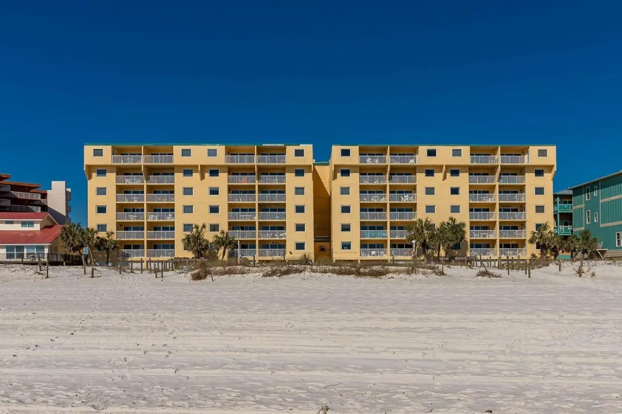 Driftwood Towers 6d Apartment