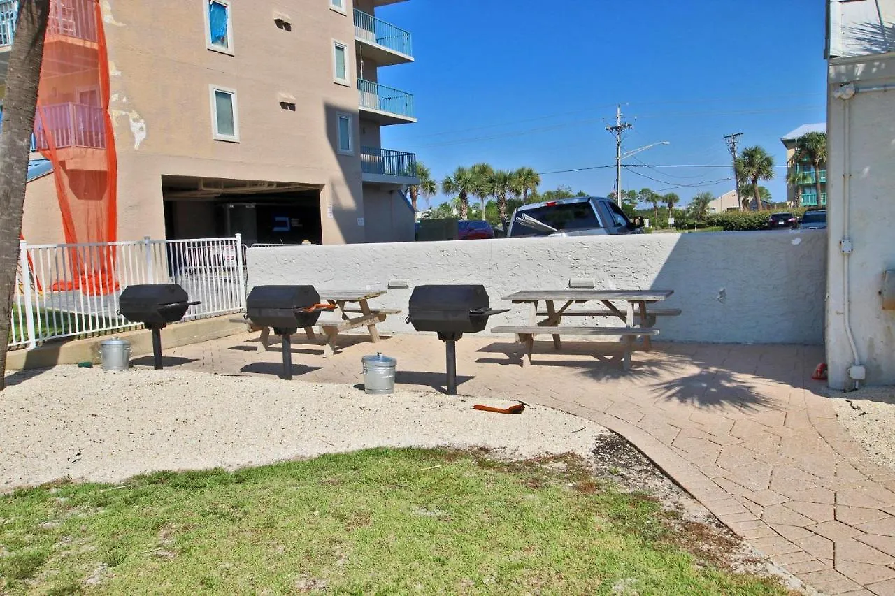 بيت للعطل Ocean House 1605 *
