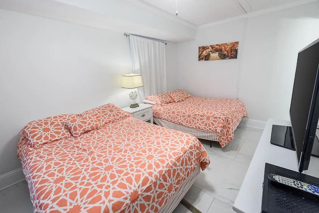 Dom wakacyjny Island Winds East 308 By Albvr - Beautifully Renovated Beachfront & Steps Away From Hangout & More! Gulf Shores