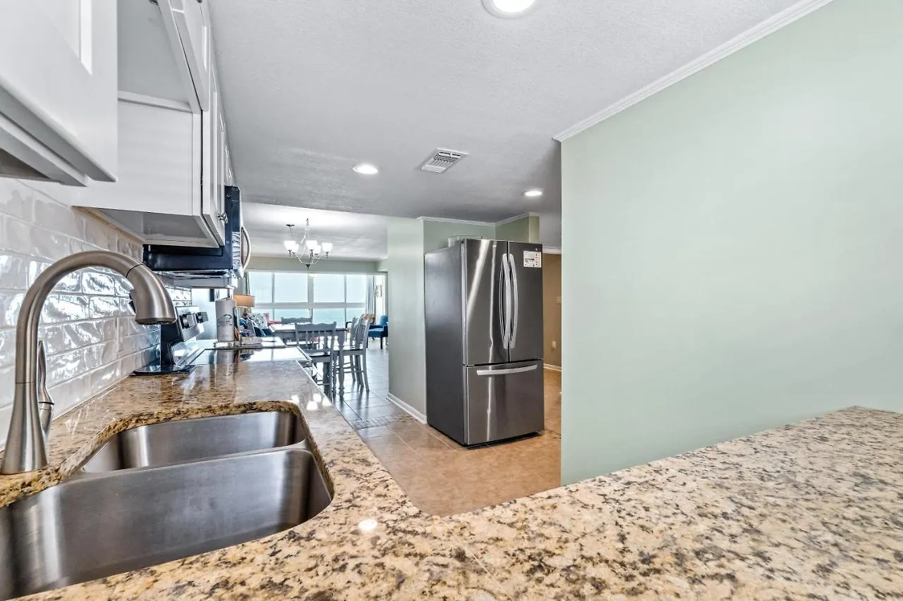 Отель Edgewater West Галф Шорс