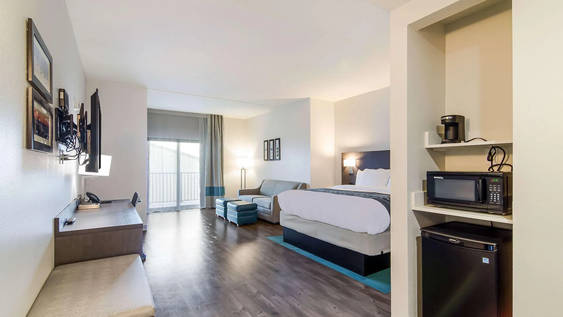 Comfort & East Near Gulf State Park Отель 2*