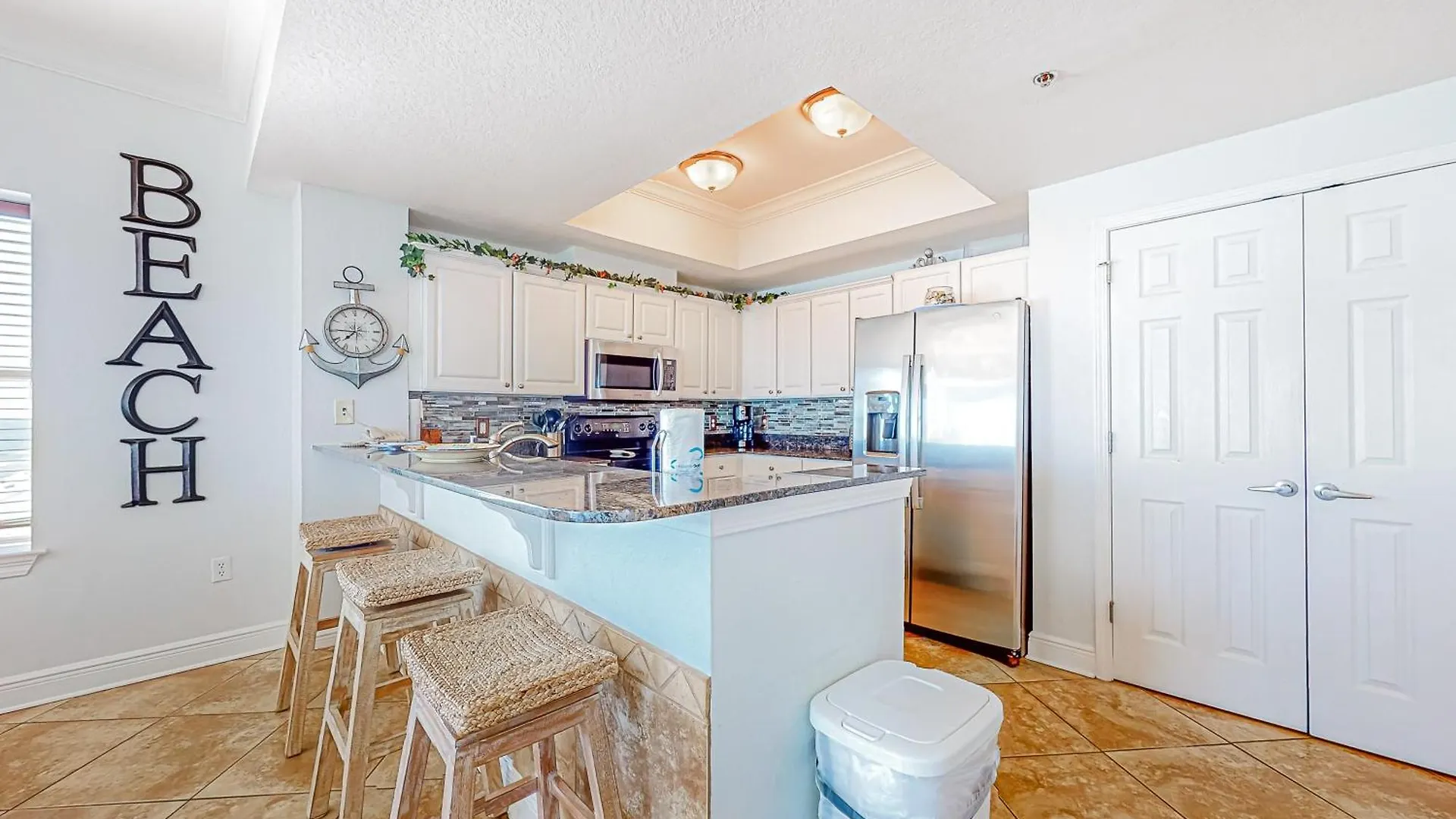 Crystal Shores West 608 *