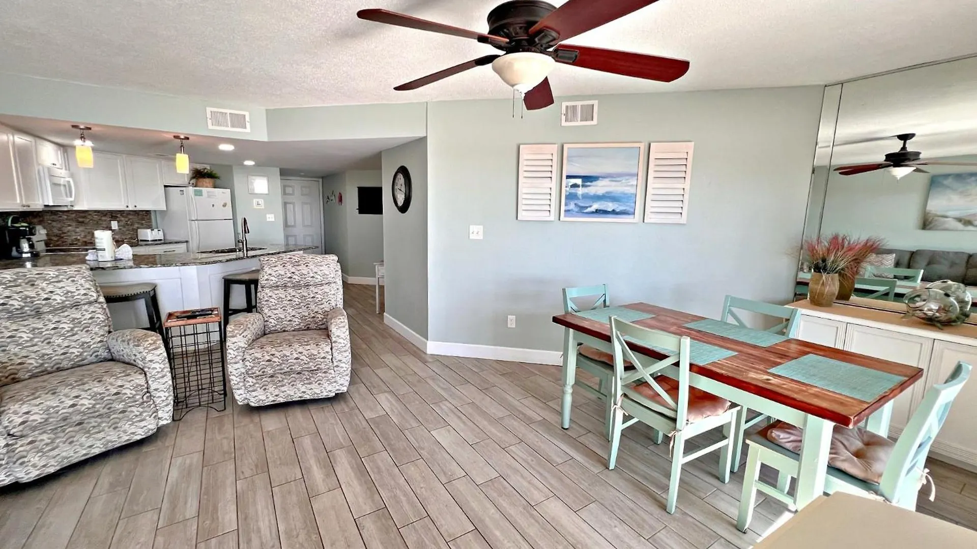 Regatta * Gulf Shores