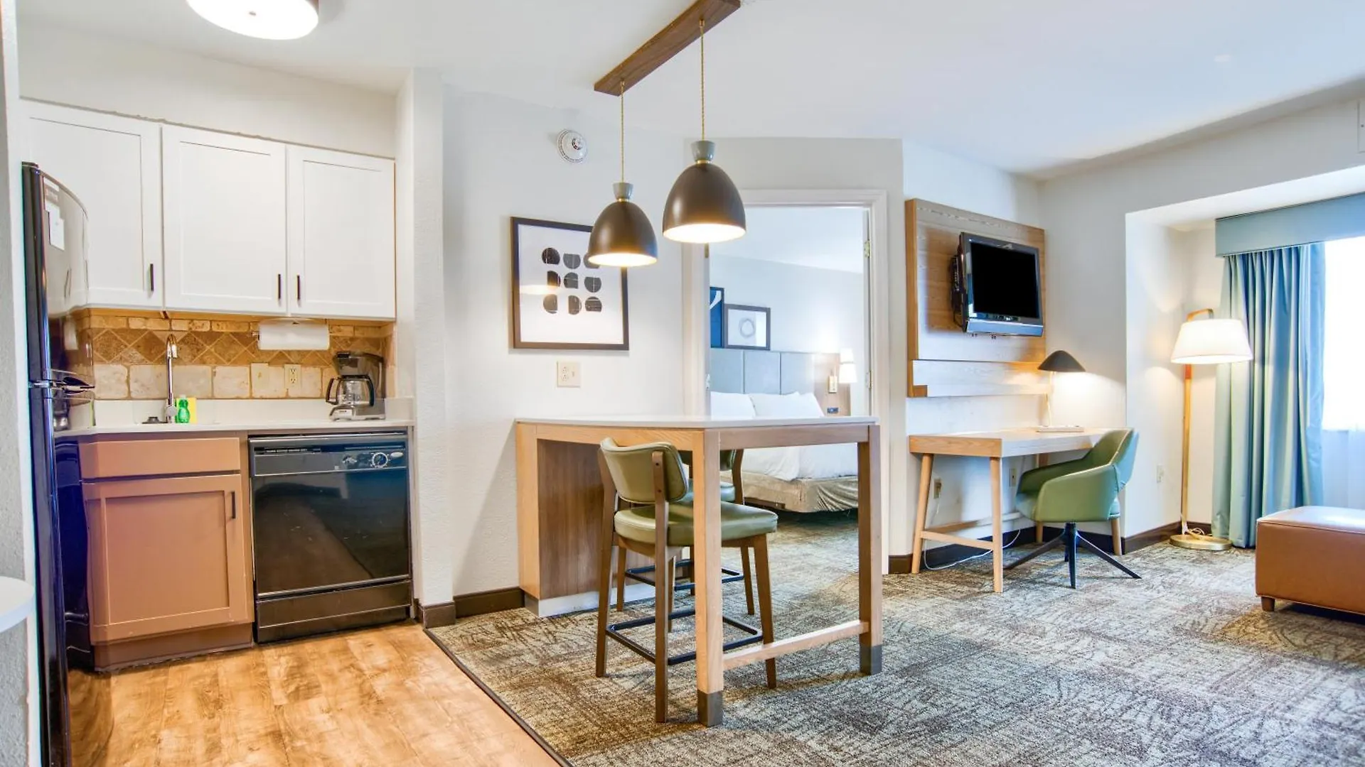 Staybridge By Ihg 3*
