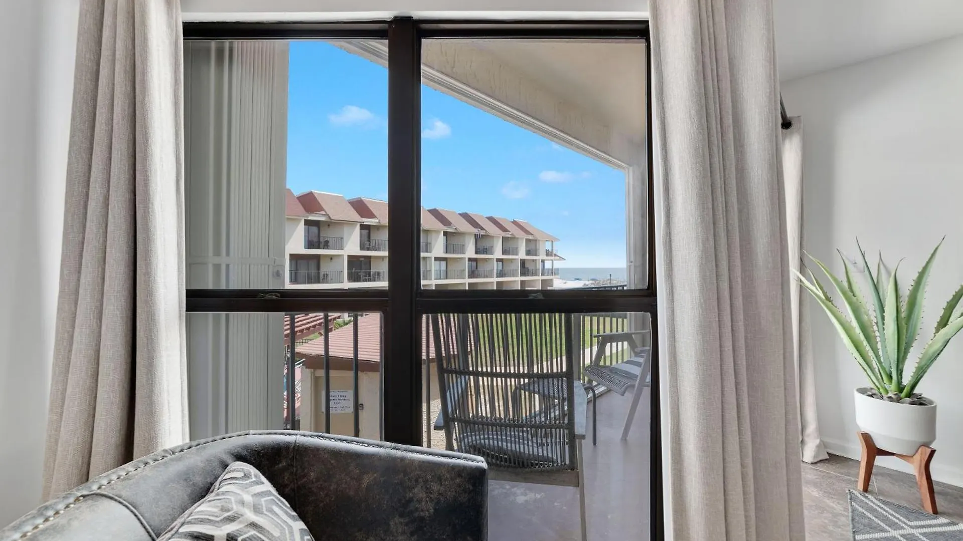 Gulfside Townhomes 10 * Gulf Shores