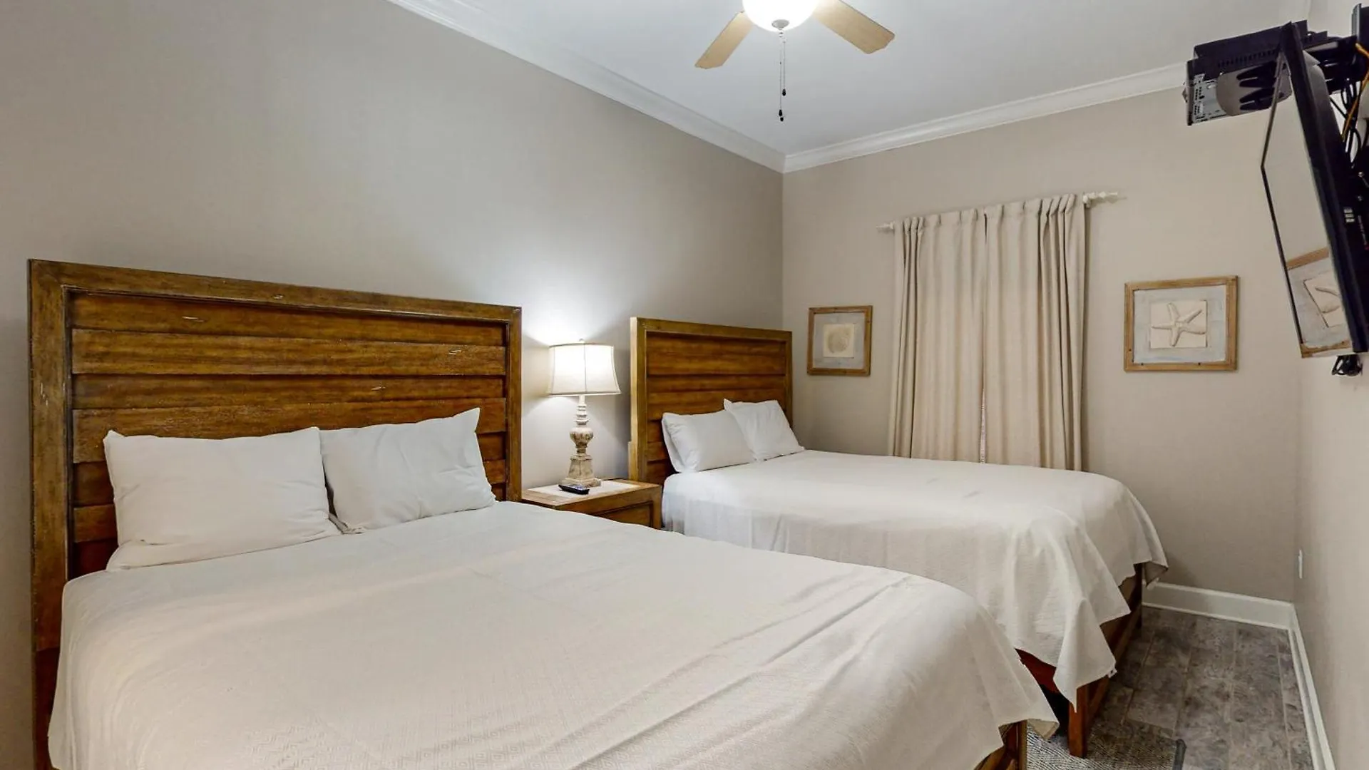 Phoenix 1402 - Right Next Door * Gulf Shores