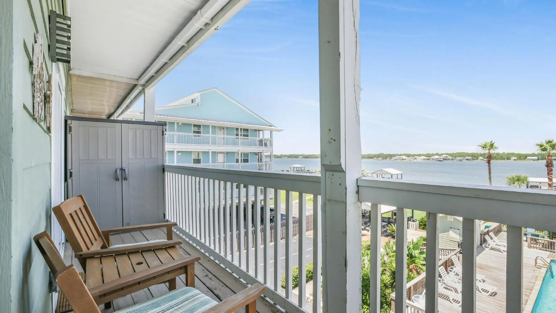 Lagoon Landing 207- Of & Lagoon