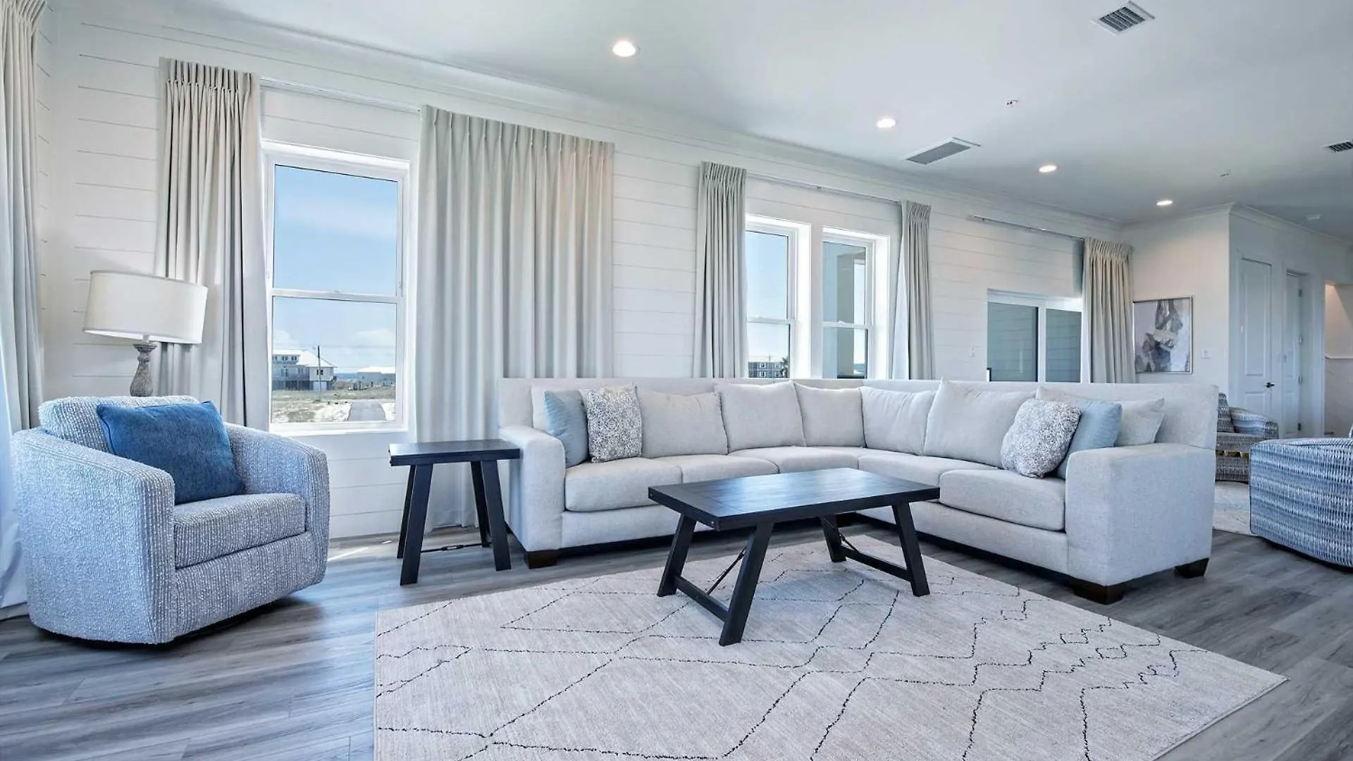 Black Tie Escape 10 Bedroom Holiday home