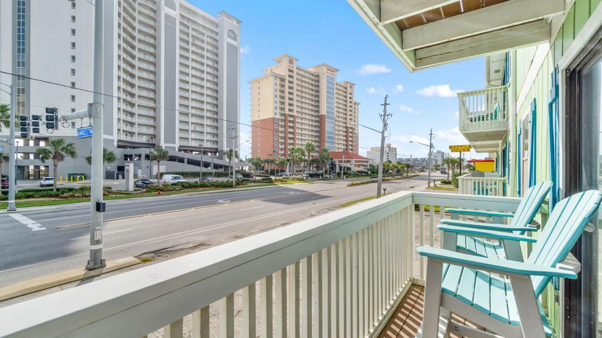 Gentle Winds East A4 By Collection Apartment