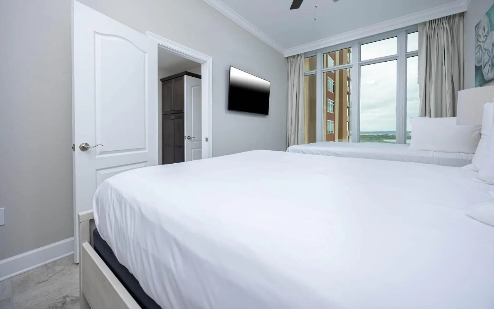 Phoenix Gulf Towers 1505 Daire