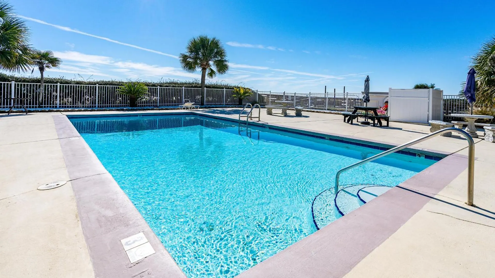 Apartment Plantation East Iii