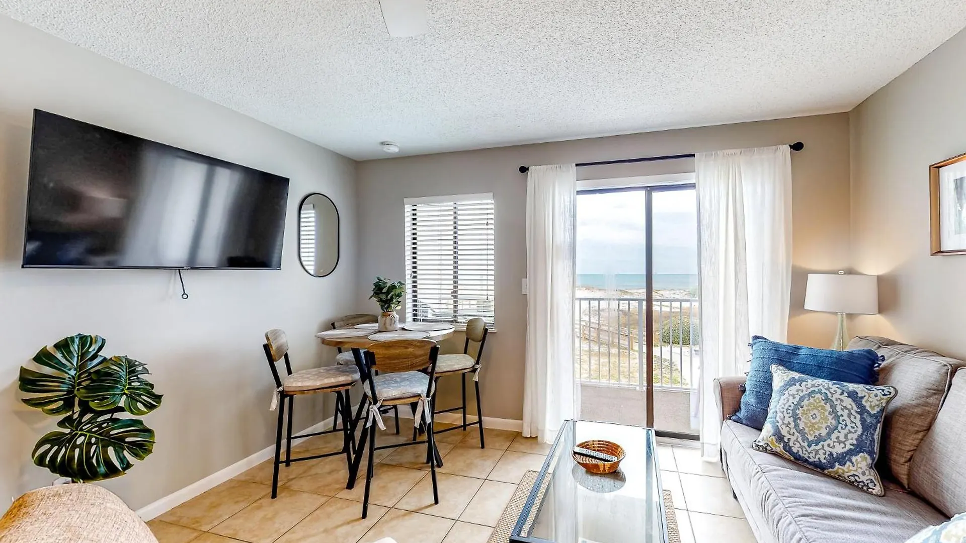 Plantation East Iii Apartment