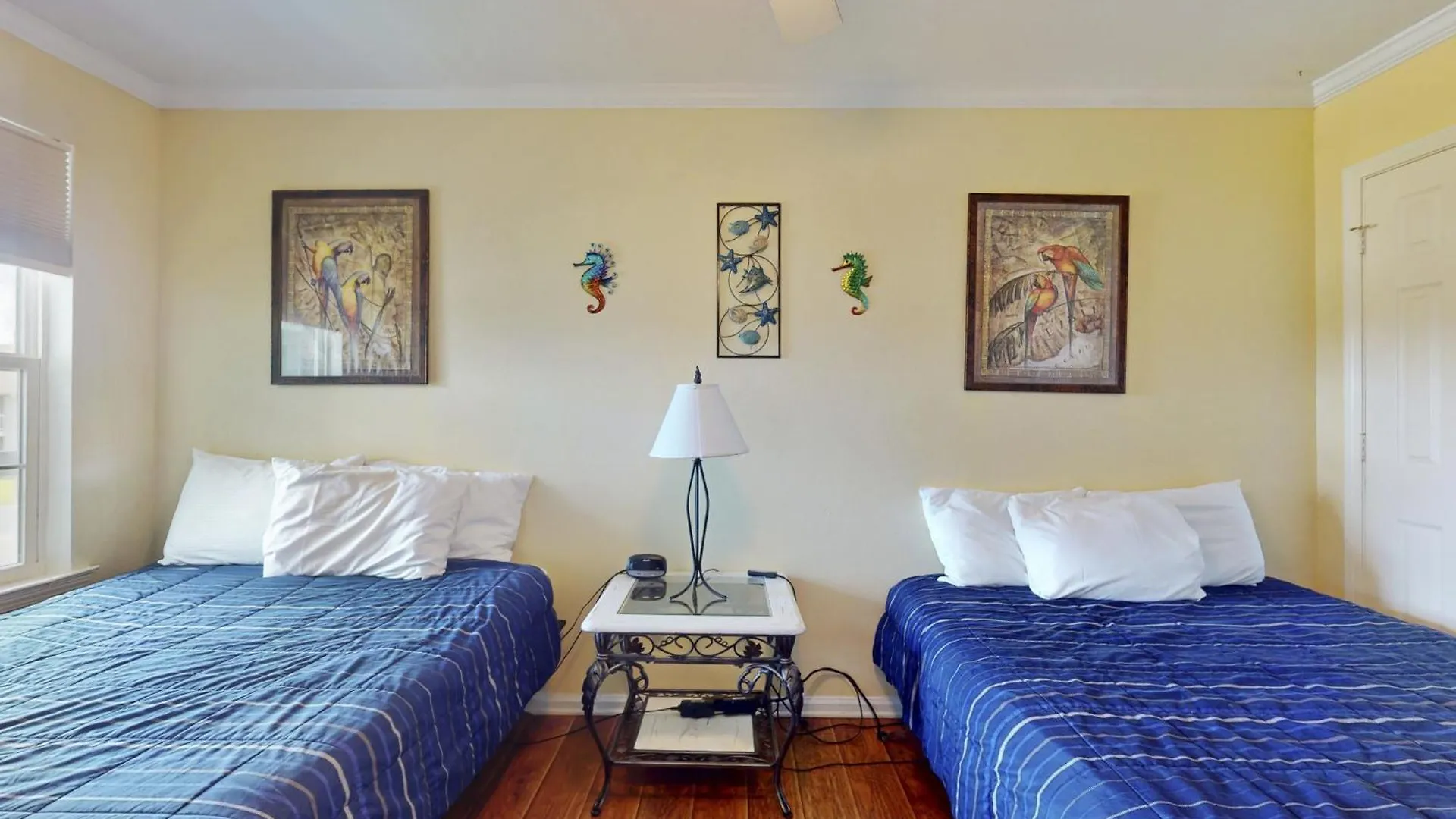 Colony Club Holiday home *