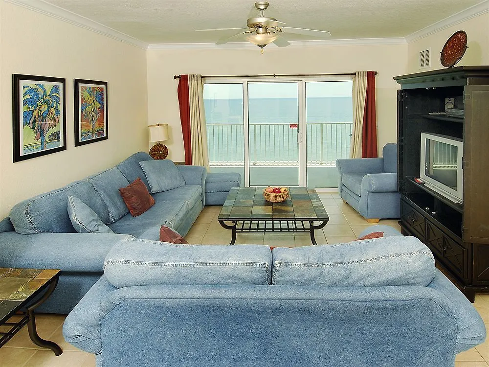 Crystal Shores West 202 Aparthotel 4*