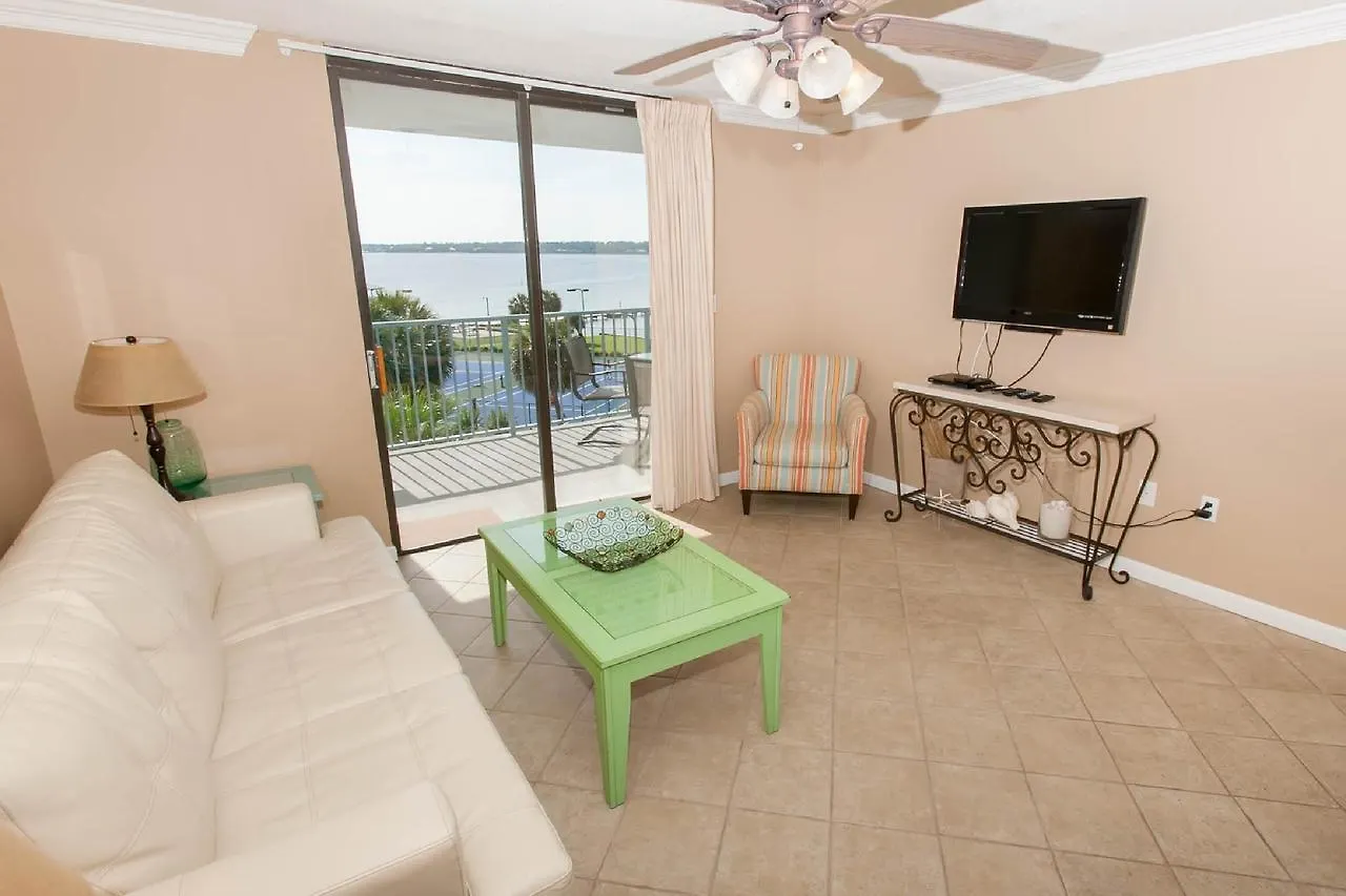 Holiday home Surf And Racquet 303b