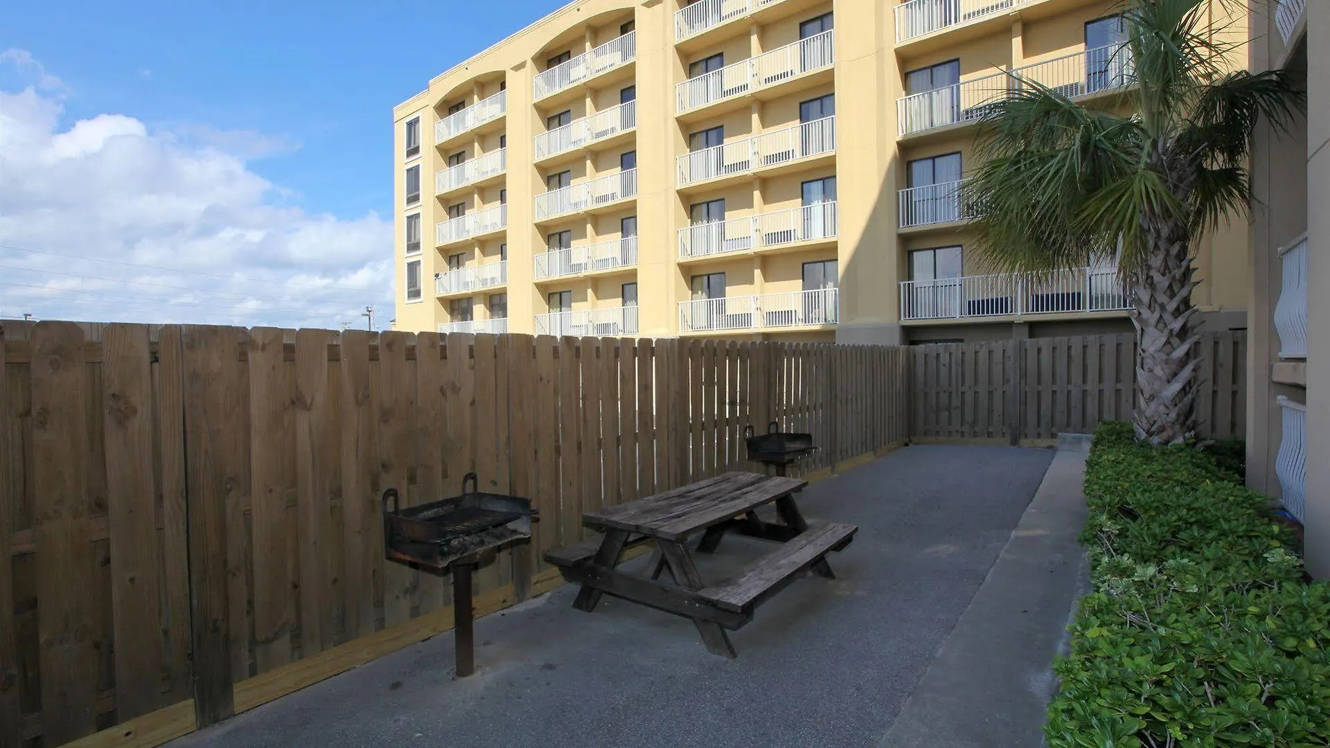Alabama Gulf Coast By Wyndham Vacation Hotel