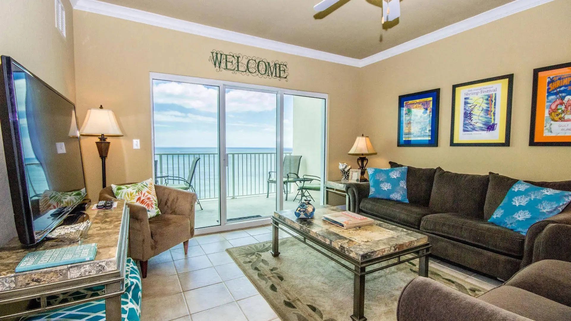 Aparthotel Crystal Shores West 202