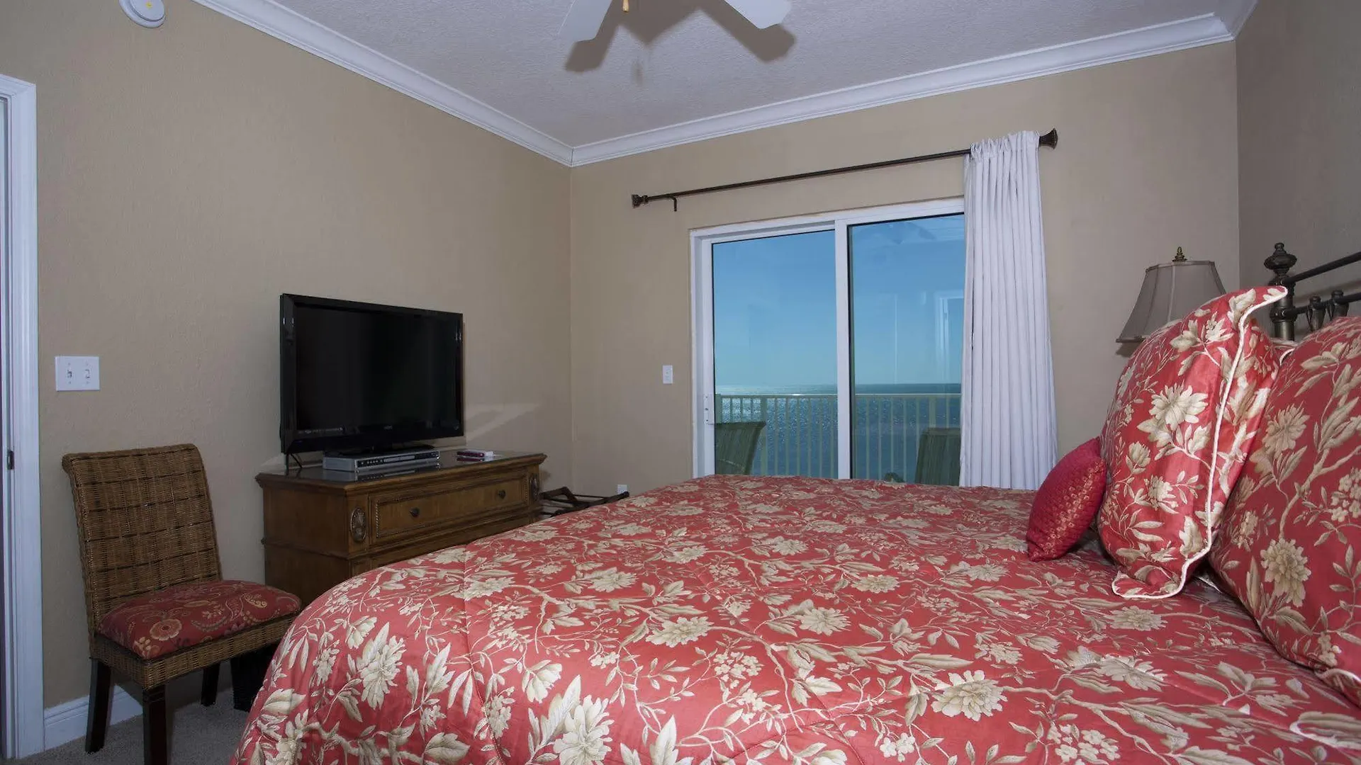 Crystal Shores West 202