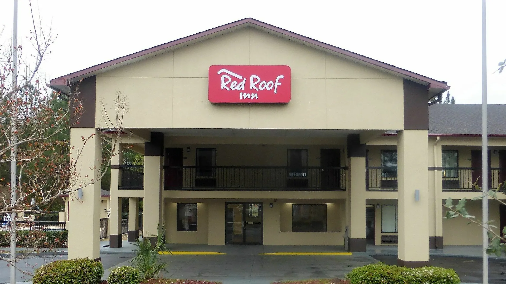 Red Roof Motel 2*